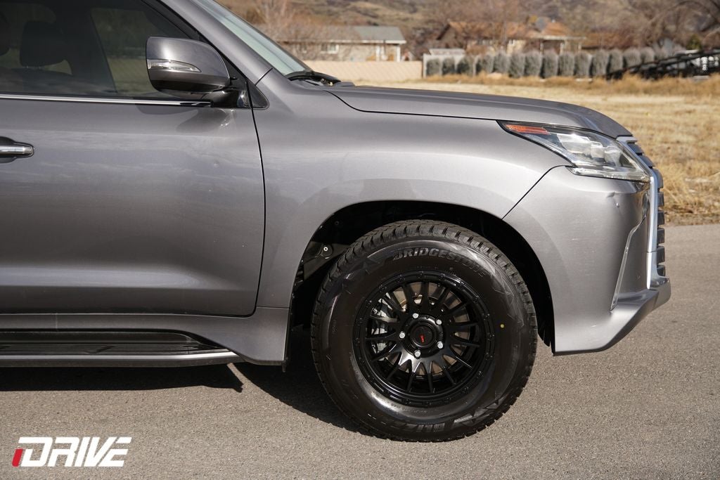 2016 Lexus LX 570