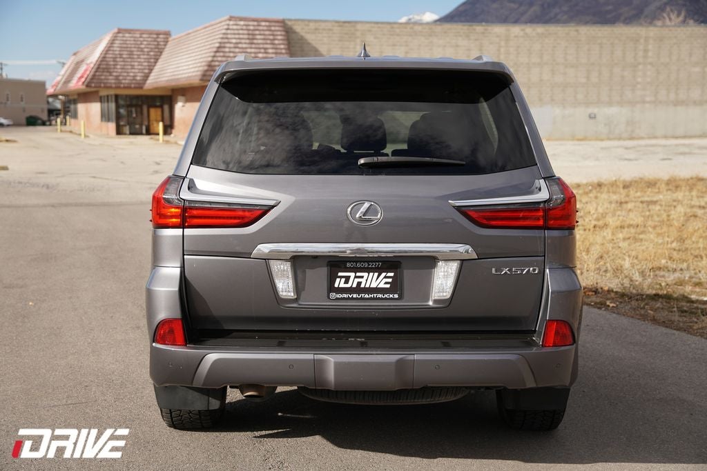 2016 Lexus LX 570