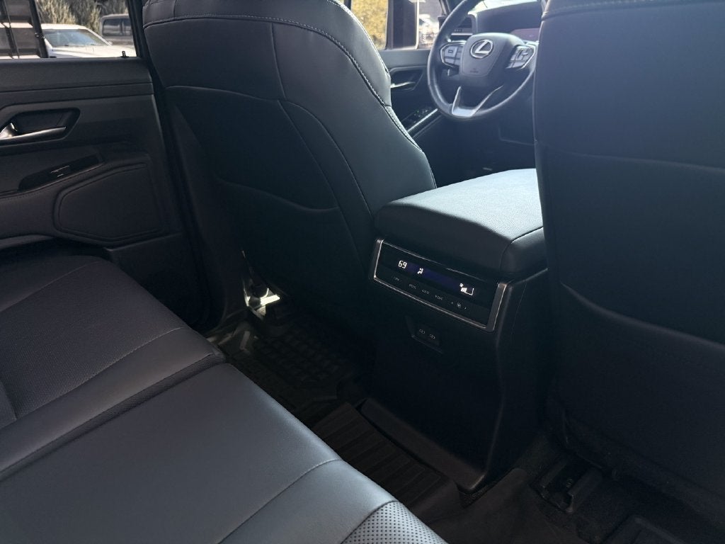 2024 Lexus GX 550 Premium
