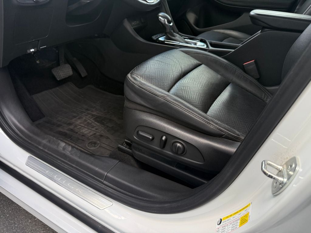 2021 Buick Encore GX Essence