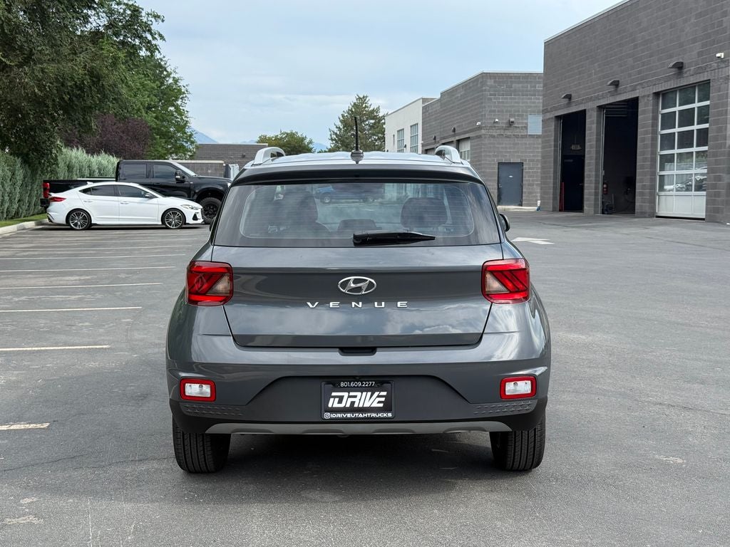 2023 Hyundai Venue SEL