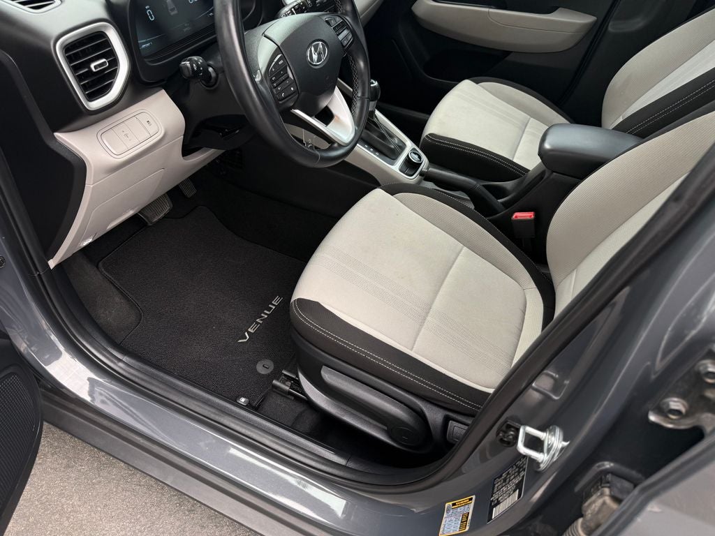 2023 Hyundai Venue SEL