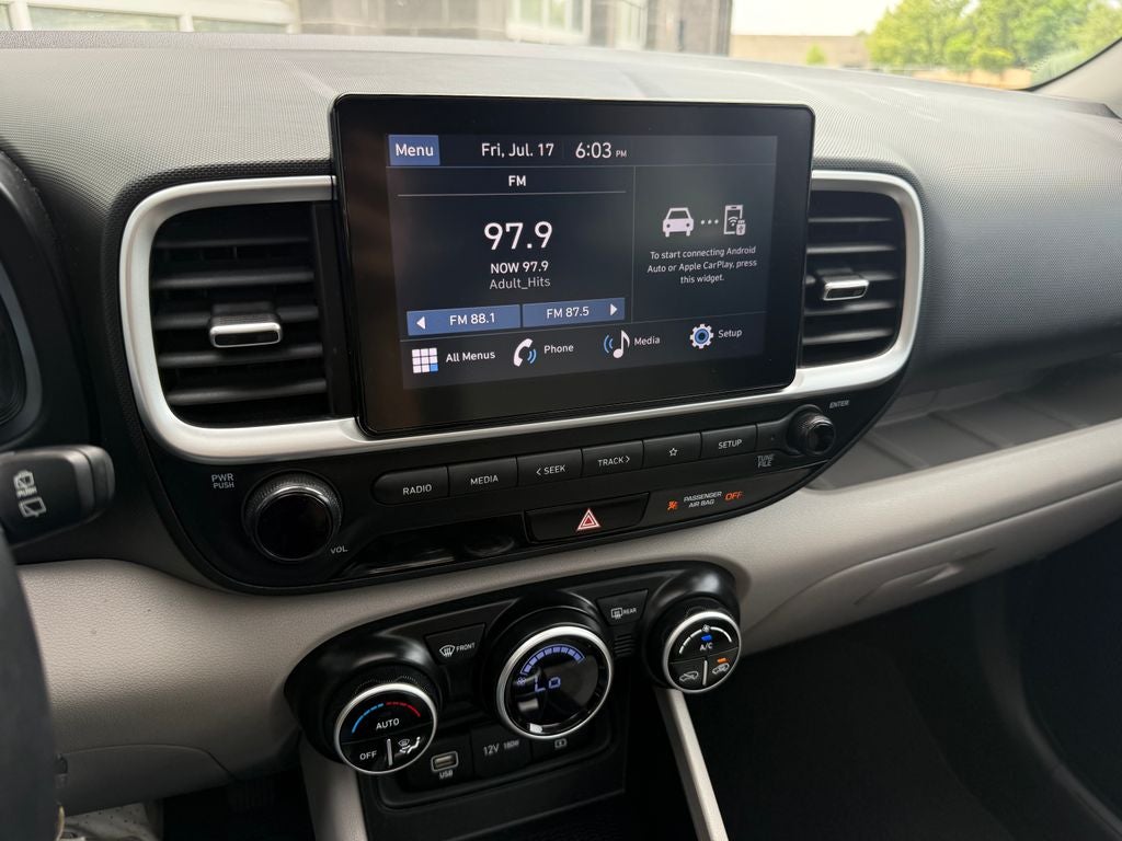 2023 Hyundai Venue SEL