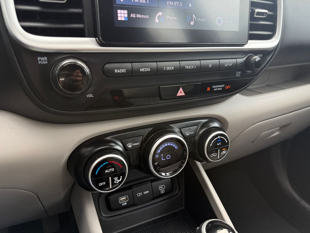 2023 Hyundai Venue SEL