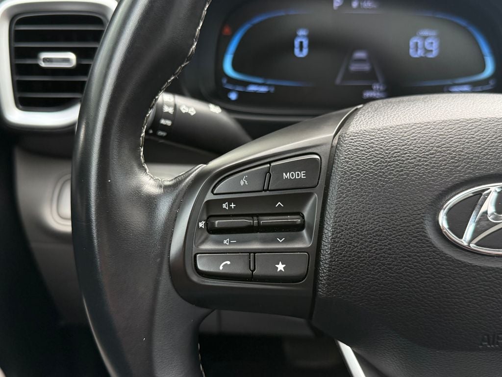 2023 Hyundai Venue SEL