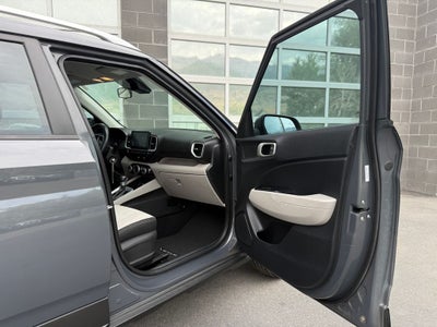 2023 Hyundai Venue SEL