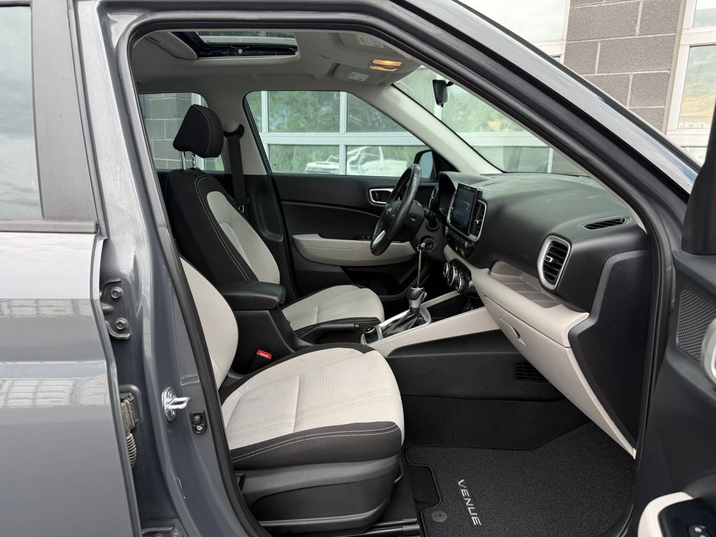 2023 Hyundai Venue SEL