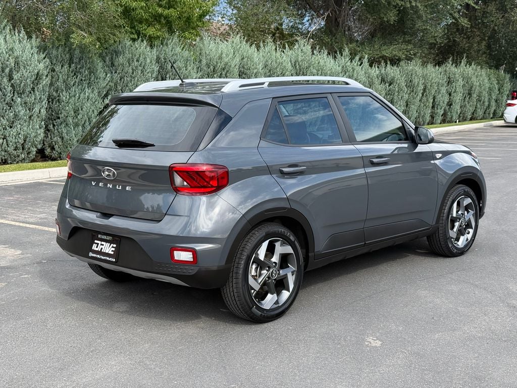 2023 Hyundai Venue SEL