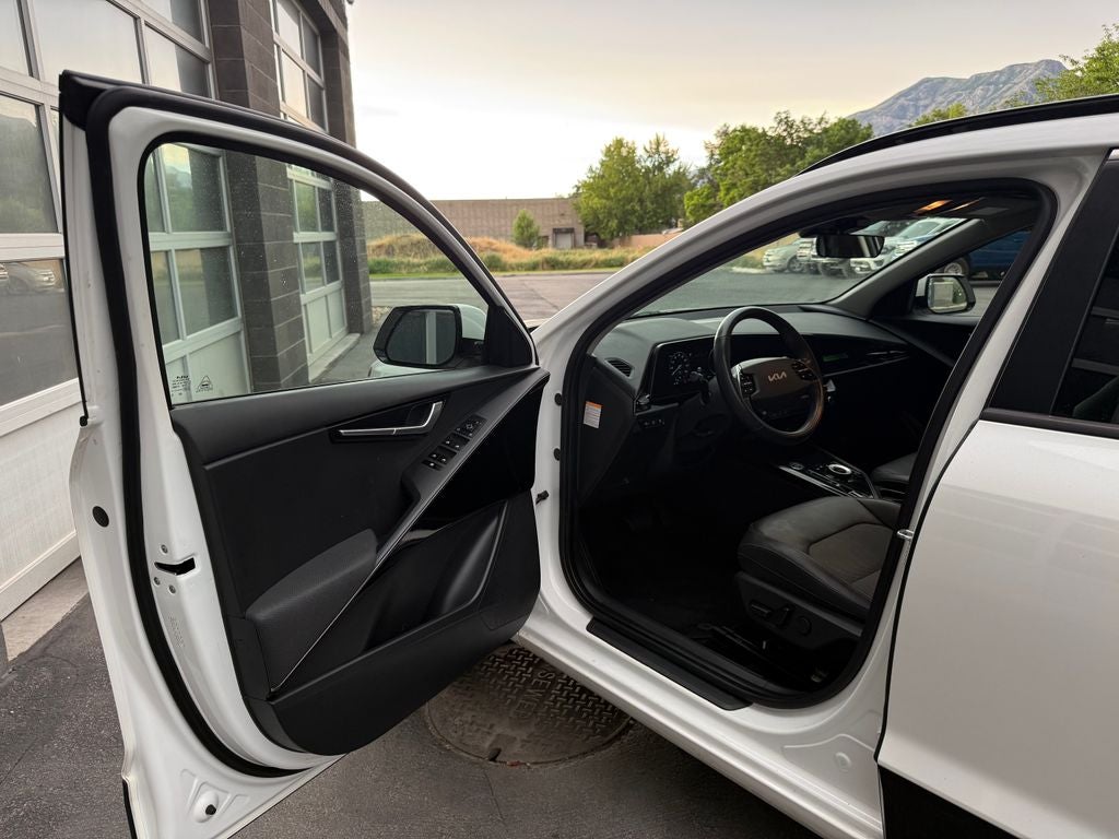 2023 Kia Niro EV Wind