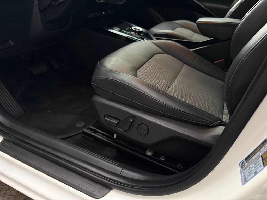 2023 Kia Niro EV Wind