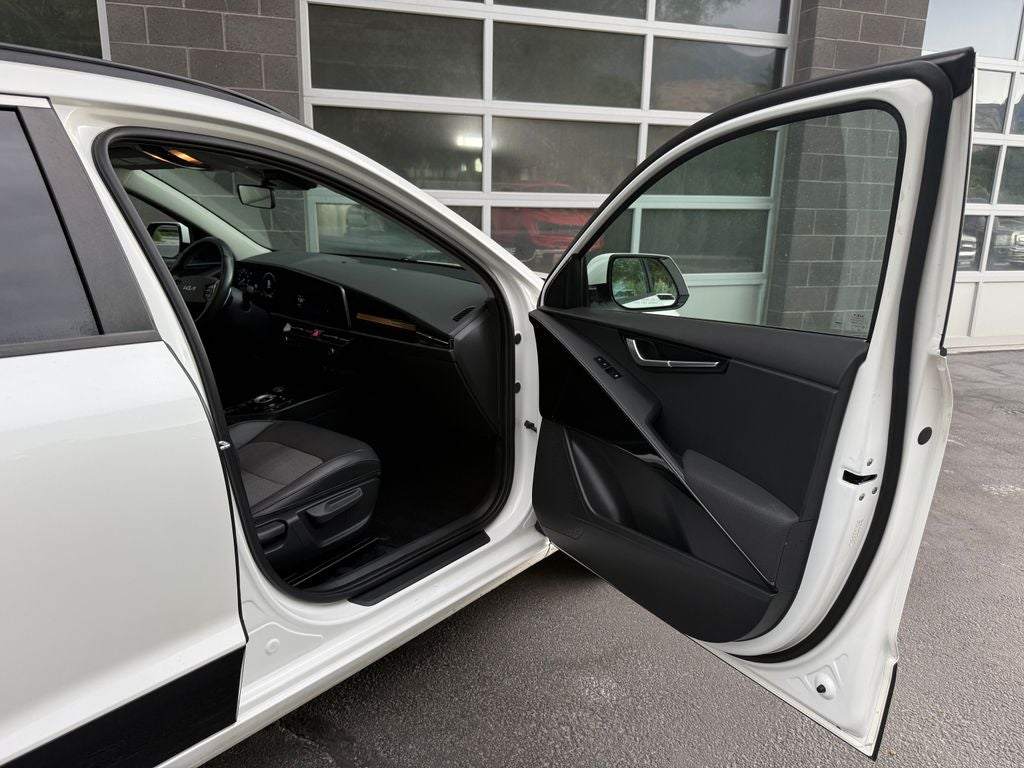 2023 Kia Niro EV Wind