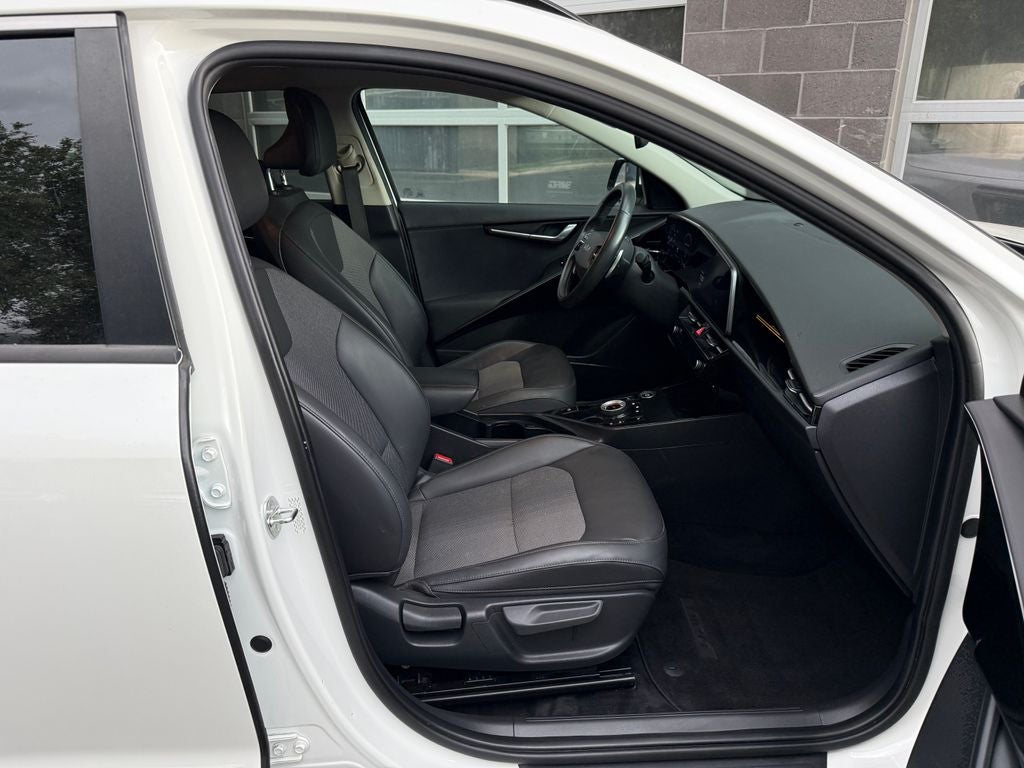 2023 Kia Niro EV Wind