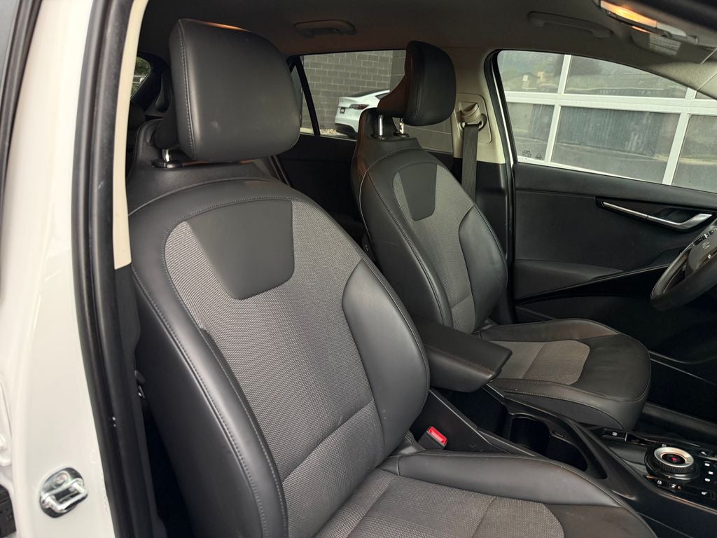 2023 Kia Niro EV Wind