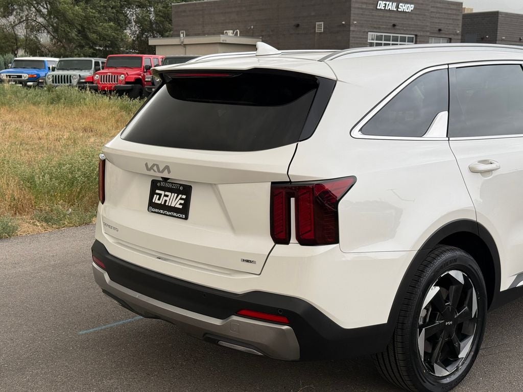 2025 Kia Sorento Hybrid EX