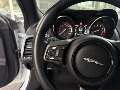 2016 Jaguar F-TYPE R