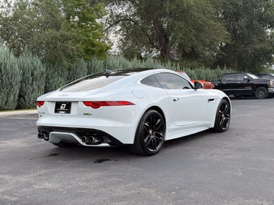 2016 Jaguar F-TYPE R