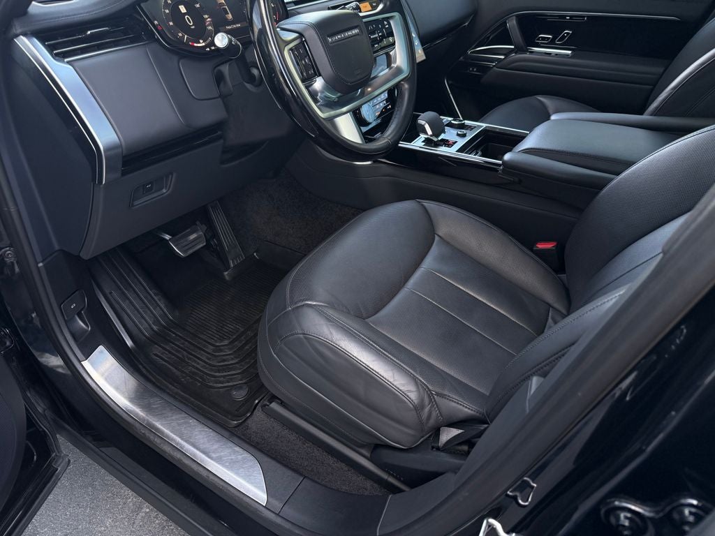 2023 Land Rover Range Rover SE