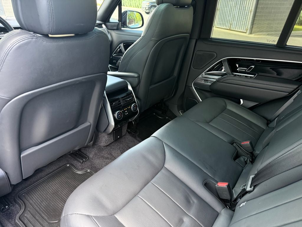 2023 Land Rover Range Rover SE