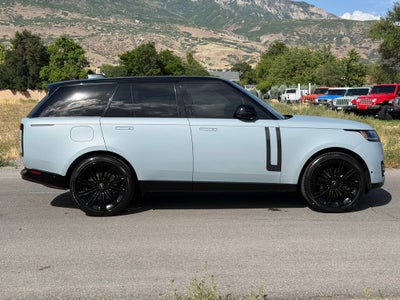 2023 Land Rover Range Rover SE