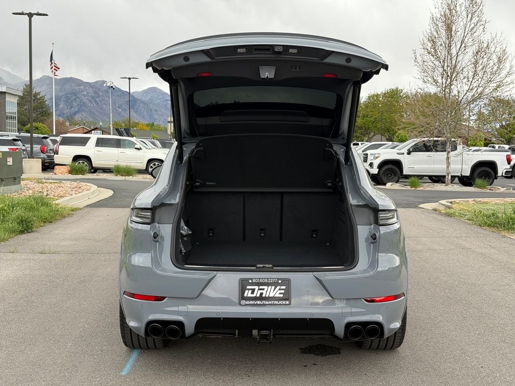 2026 Porsche Cayenne Coupe S