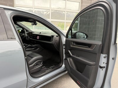 2026 Porsche Cayenne Coupe S