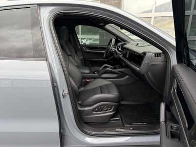 2026 Porsche Cayenne Coupe S