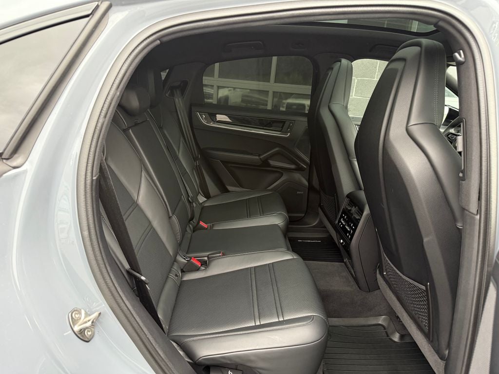 2026 Porsche Cayenne Coupe S