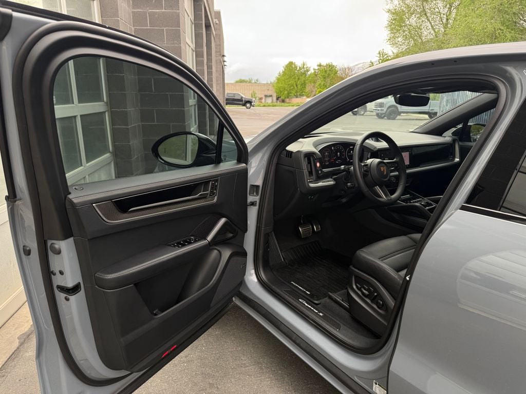 2026 Porsche Cayenne Coupe S