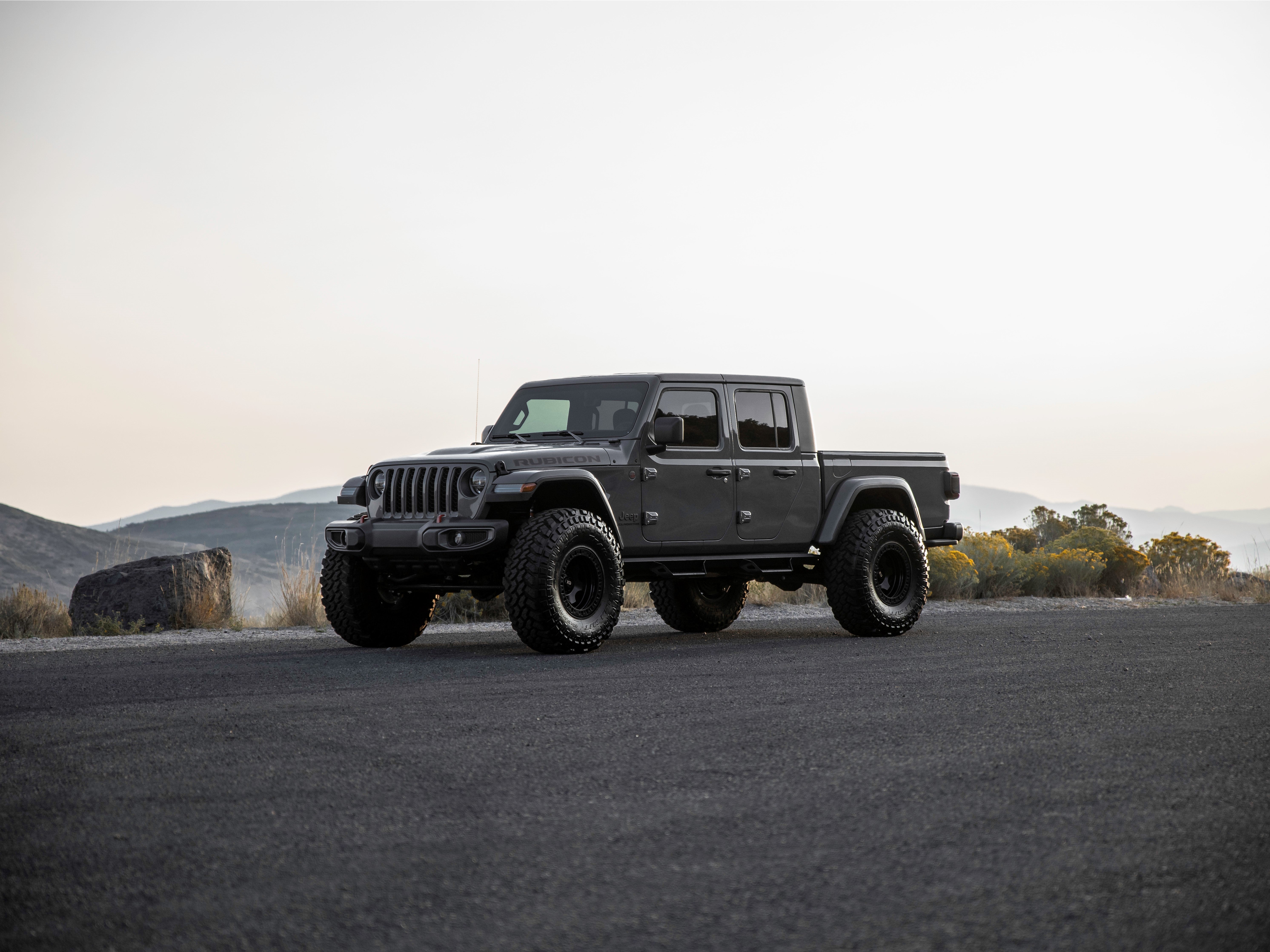 Jeep at IDRIVE Utah in Orem, UT